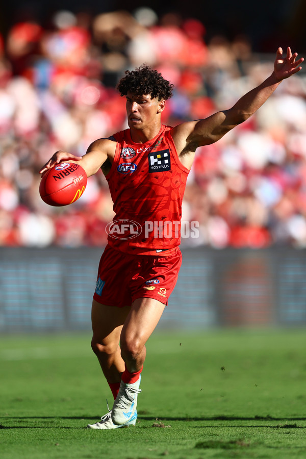 AFL 2025 Round 07 - Gold Coast v Sydney - A-59023122