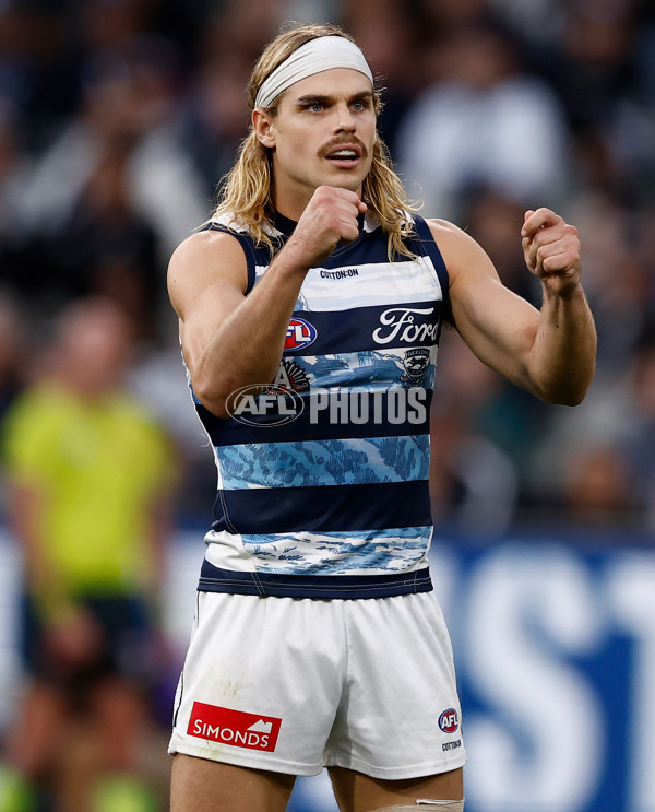 AFL 2025 Round 07 - Carlton v Geelong - A-59026094