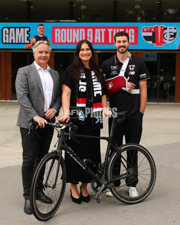 AFL 2025 Media - St Kilda Media Opportunity 280425 - A-59037405