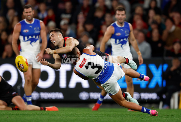 AFL 2025 Round 08 - Essendon v North Melbourne - A-59116749