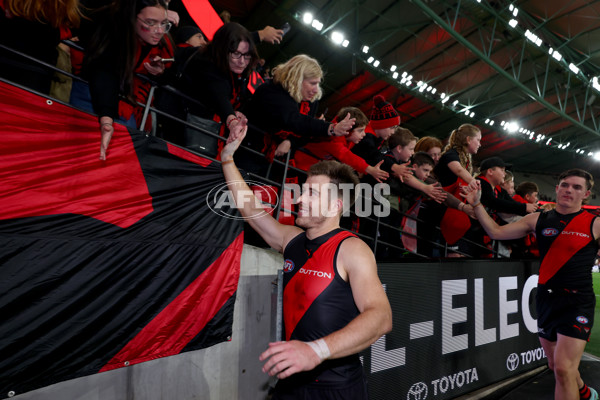 AFL 2025 Round 08 - Essendon v North Melbourne - A-59118874