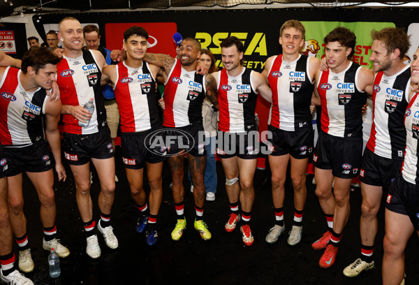 AFL 2025 Round 08 - St Kilda v Fremantle - A-59134768