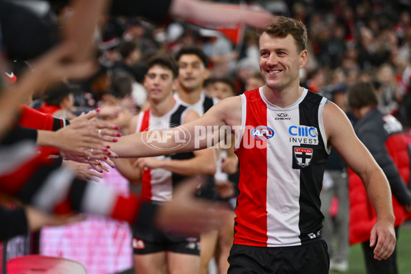 AFL 2025 Round 08 - St Kilda v Fremantle - A-59134779