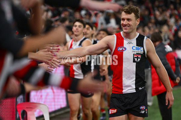 AFL 2025 Round 08 - St Kilda v Fremantle - A-59135161