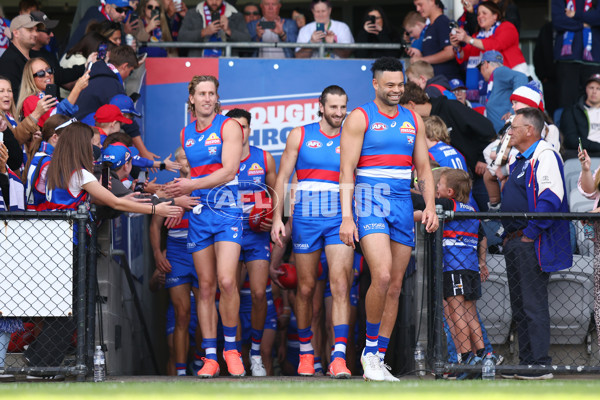 AFL 2025 Round 08 - Western Bulldogs v Port Adelaide - A-59141413