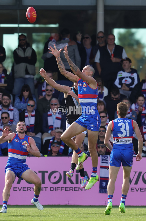 AFL 2025 Round 08 - Western Bulldogs v Port Adelaide - A-59144059