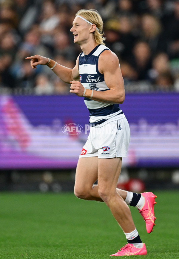 AFL 2025 Round 08 - Collingwood v Geelong - A-59166165