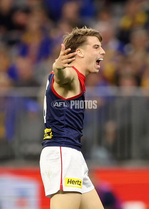 AFL 2025 Round 08 - West Coast v Melbourne - A-59170113