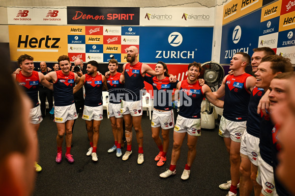 AFL 2025 Round 08 - West Coast v Melbourne - A-59179945