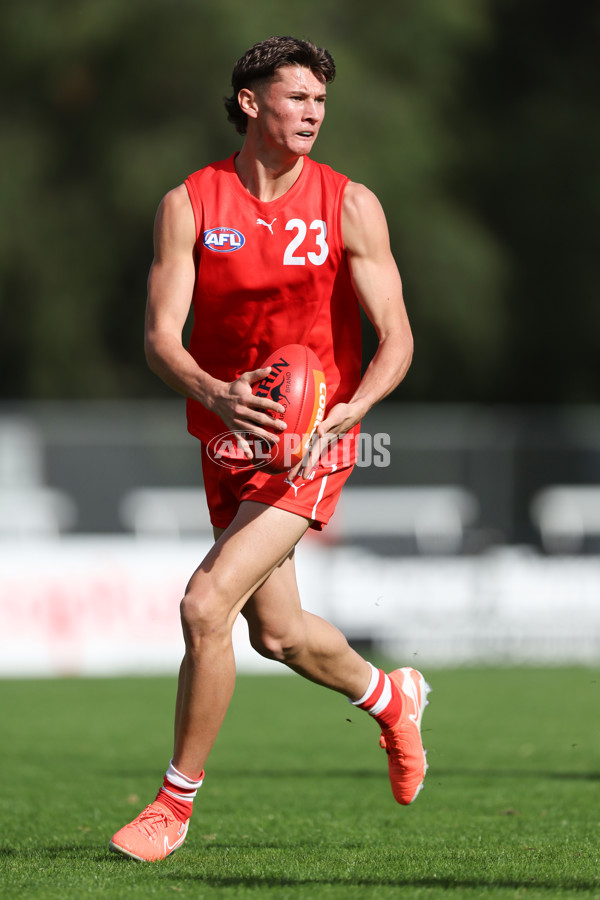 Young Guns Series 2025 - Young Guns v Victoria Country U18 Boys - A-59182858