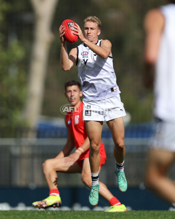 Young Guns Series 2025 - Young Guns v Victoria Country U18 Boys - A-59189253