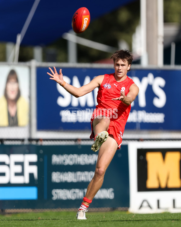 Young Guns Series 2025 - Young Guns v Victoria Country U18 Boys - A-59201765