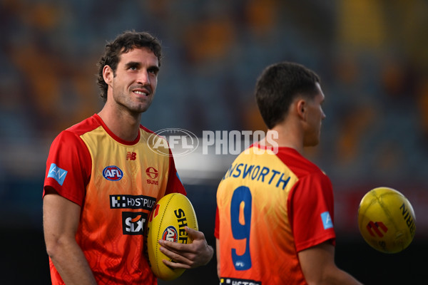 AFL 2025 Round 08 - Brisbane v Gold Coast - A-59206862
