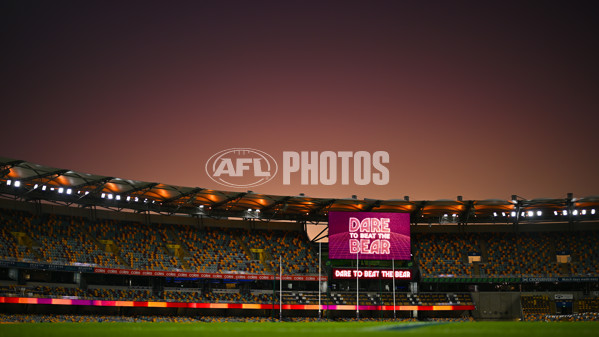 AFL 2025 Round 08 - Brisbane v Gold Coast - A-59206897
