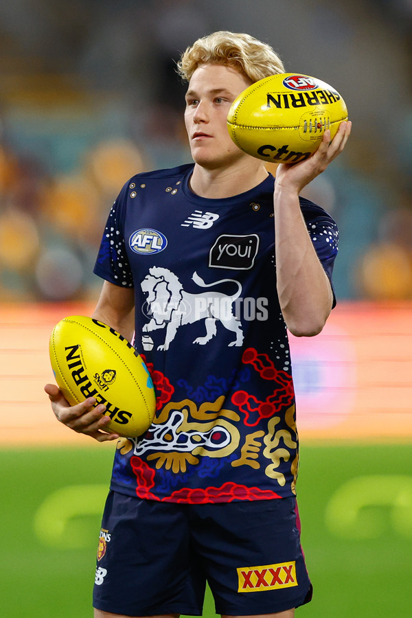 AFL 2025 Round 08 - Brisbane v Gold Coast - A-59209270