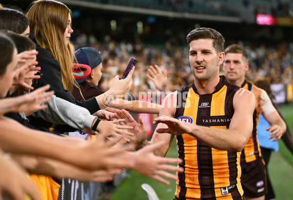 AFL 2025 Round 08 - Hawthorn v Richmond - A-59209308