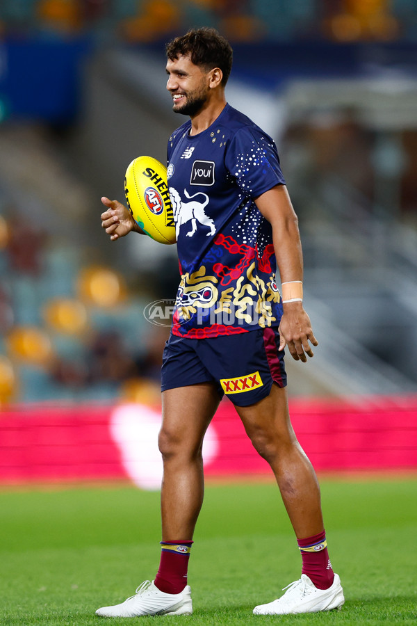AFL 2025 Round 08 - Brisbane v Gold Coast - A-59209364