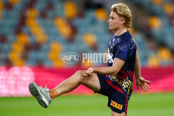 AFL 2025 Round 08 - Brisbane v Gold Coast - A-59209367