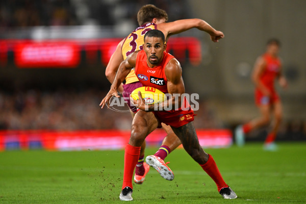 AFL 2025 Round 08 - Brisbane v Gold Coast - A-59217005