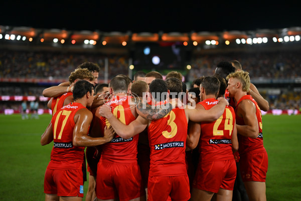 AFL 2025 Round 08 - Brisbane v Gold Coast - A-59219400