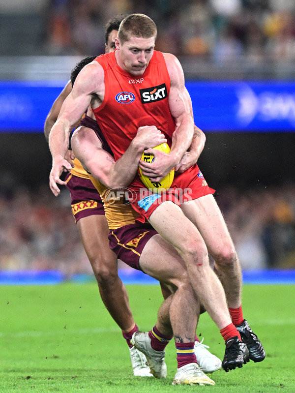 AFL 2025 Round 08 - Brisbane v Gold Coast - A-59219906