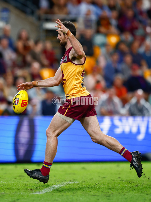 AFL 2025 Round 08 - Brisbane v Gold Coast - A-59219913