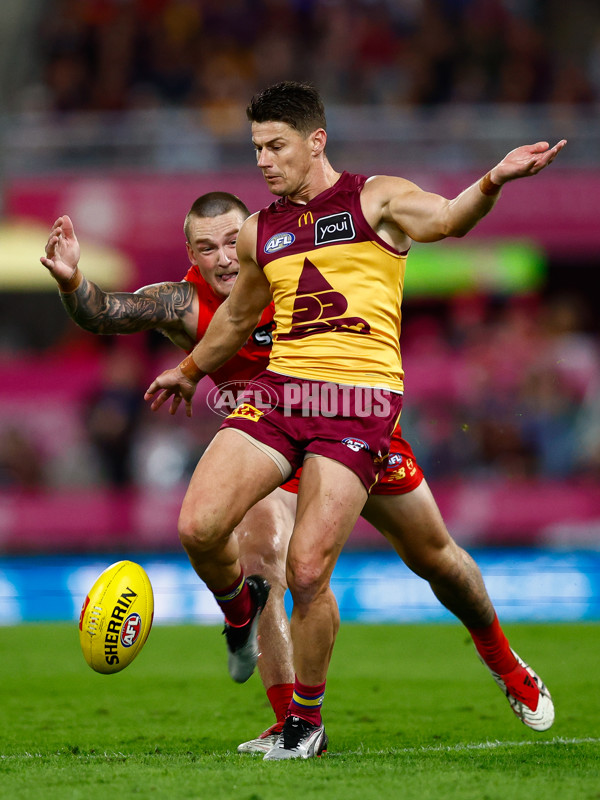 AFL 2025 Round 08 - Brisbane v Gold Coast - A-59219916