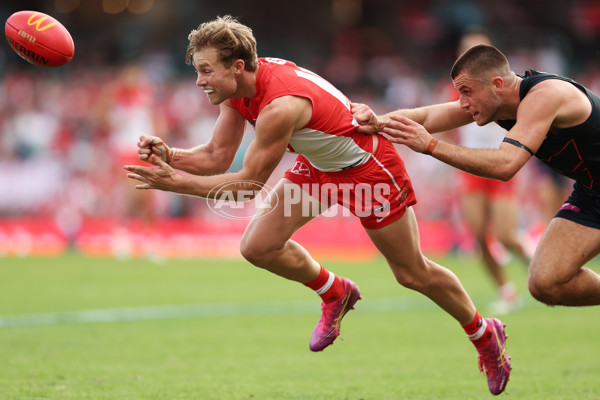 AFL 2025 Round 08 - Sydney v GWS - A-59221796