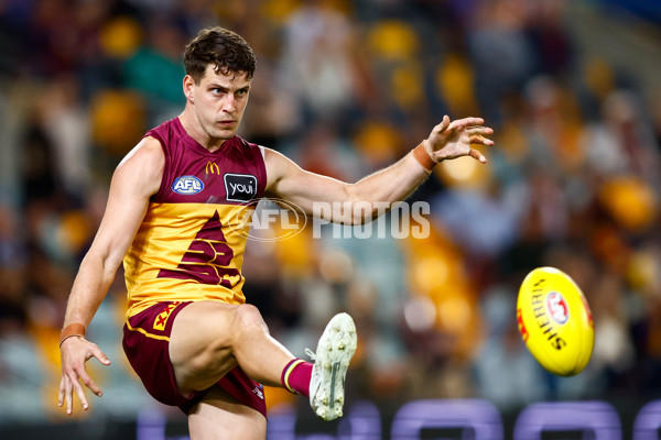 AFL 2025 Round 08 - Brisbane v Gold Coast - A-59221799