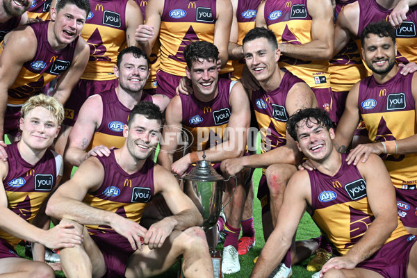 AFL 2025 Round 08 - Brisbane v Gold Coast - A-59221845