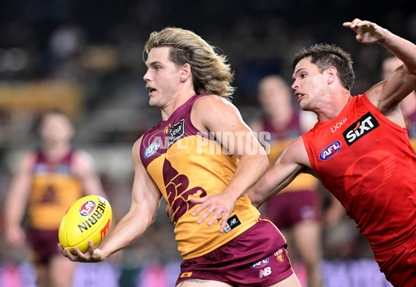 AFL 2025 Round 08 - Brisbane v Gold Coast - A-59222481