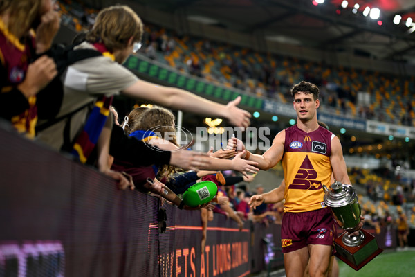 AFL 2025 Round 08 - Brisbane v Gold Coast - A-59224015