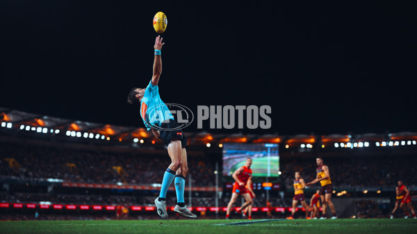AFL 2025 Round 08 - Brisbane v Gold Coast - A-59228538
