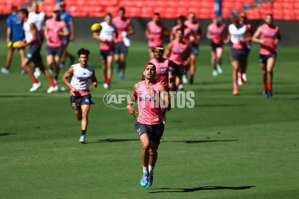 AFL 2025 Training - Gold Coast 080525 - A-59340208