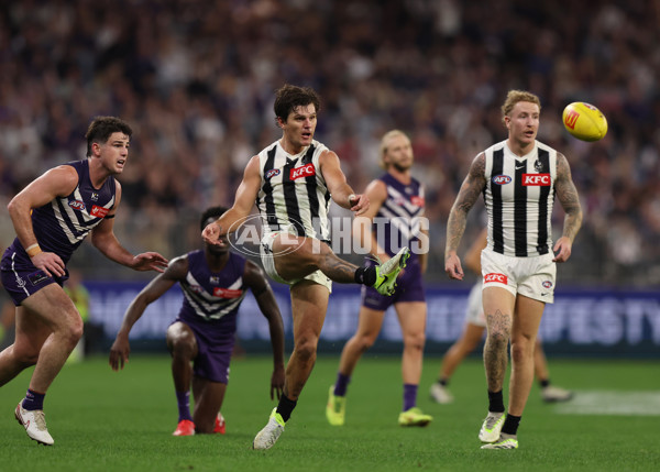 AFL 2025 Round 09 - Fremantle v Collingwood - A-59345832