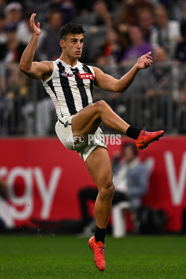 AFL 2025 Round 09 - Fremantle v Collingwood - A-59345862