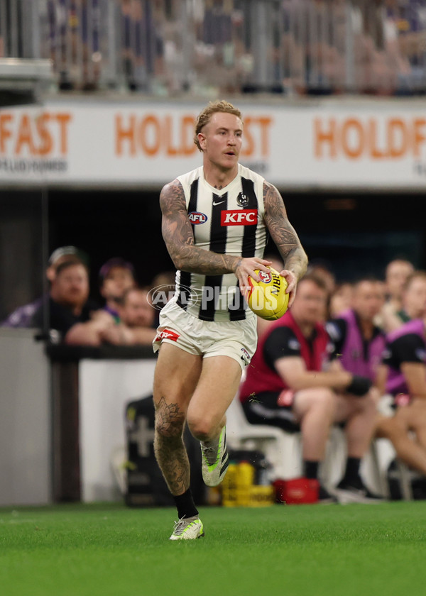 AFL 2025 Round 09 - Fremantle v Collingwood - A-59347101