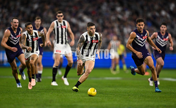 AFL 2025 Round 09 - Fremantle v Collingwood - A-59347117