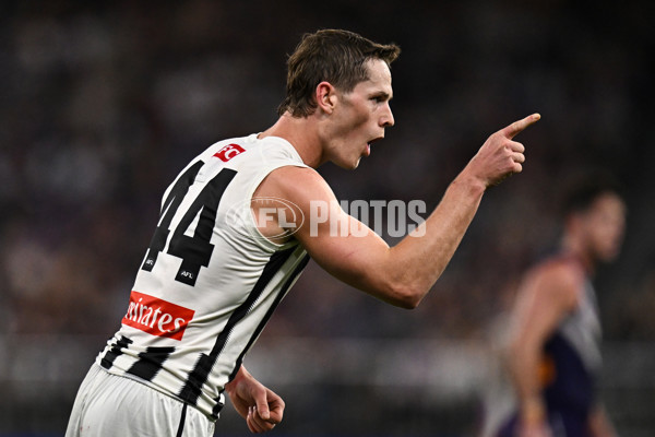 AFL 2025 Round 09 - Fremantle v Collingwood - A-59347137