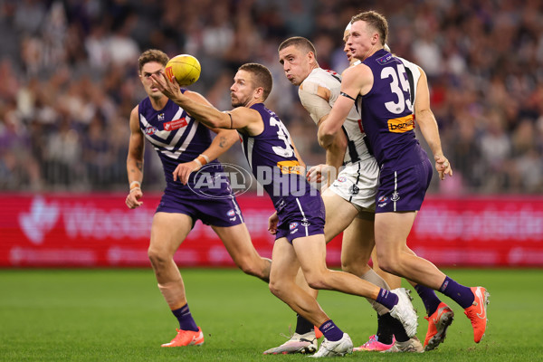 AFL 2025 Round 09 - Fremantle v Collingwood - A-59349621