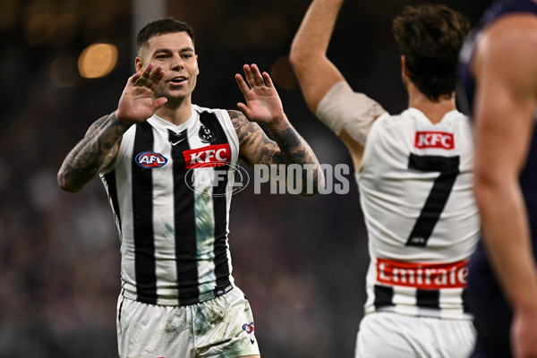 AFL 2025 Round 09 - Fremantle v Collingwood - A-59349689