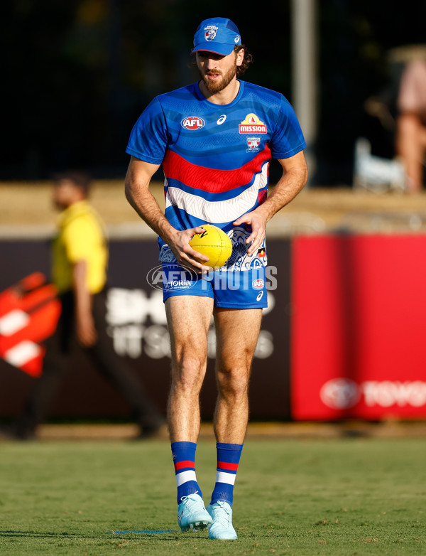 AFL 2025 Round 09 - Gold Coast v Western Bulldogs - A-59383798
