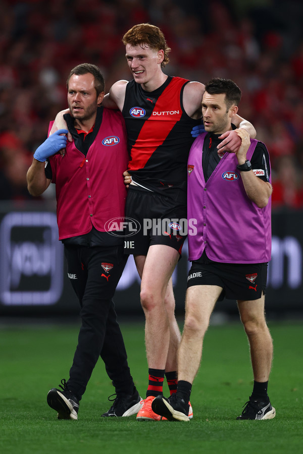 AFL 2025 Round 09 - Essendon v Sydney - A-59383852