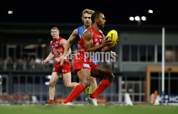 AFL 2025 Round 09 - Gold Coast v Western Bulldogs - A-59391847