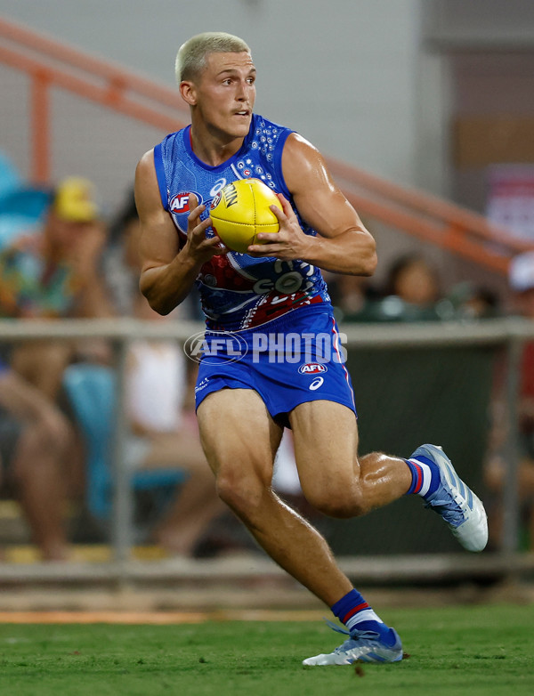 AFL 2025 Round 09 - Gold Coast v Western Bulldogs - A-59397134