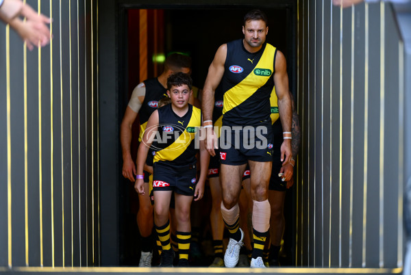 AFL 2025 Round 09 - Richmond v West Coast - A-59410060