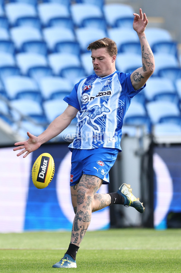 AFL 2025 Round 09 - North Melbourne v Brisbane - A-59415815