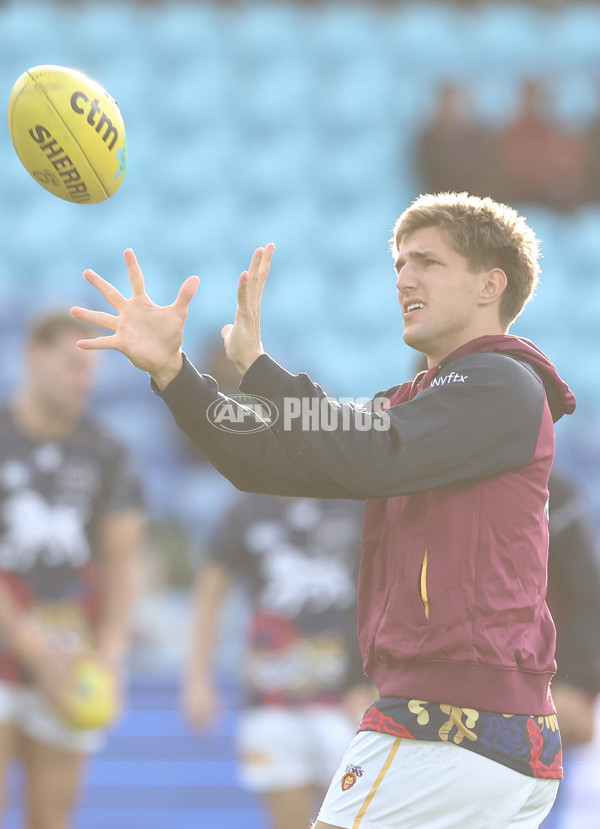 AFL 2025 Round 09 - North Melbourne v Brisbane - A-59417558