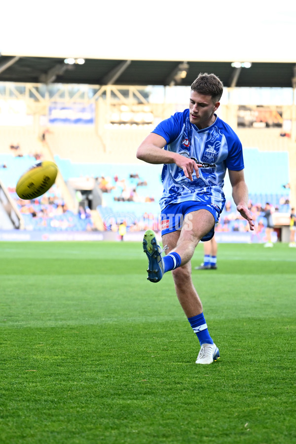 AFL 2025 Round 09 - North Melbourne v Brisbane - A-59420827