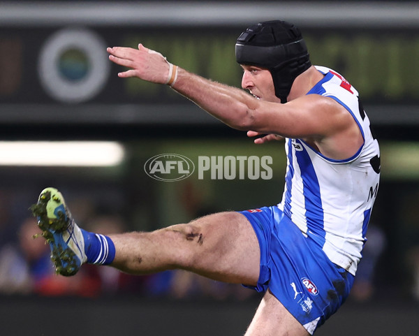 AFL 2025 Round 09 - North Melbourne v Brisbane - A-59423637
